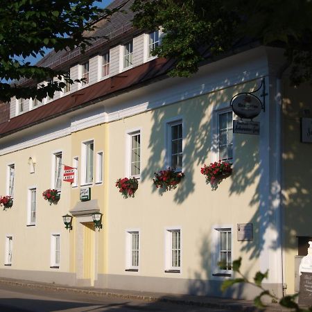 Gasthaus-Pension Schwarzer Graf Виндишгарстен Экстерьер фото